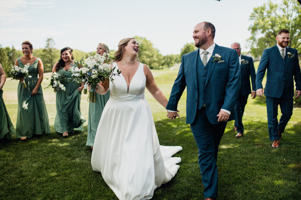 Samantha and Nick at Olympic Hills - Rachel DesJardins Photography